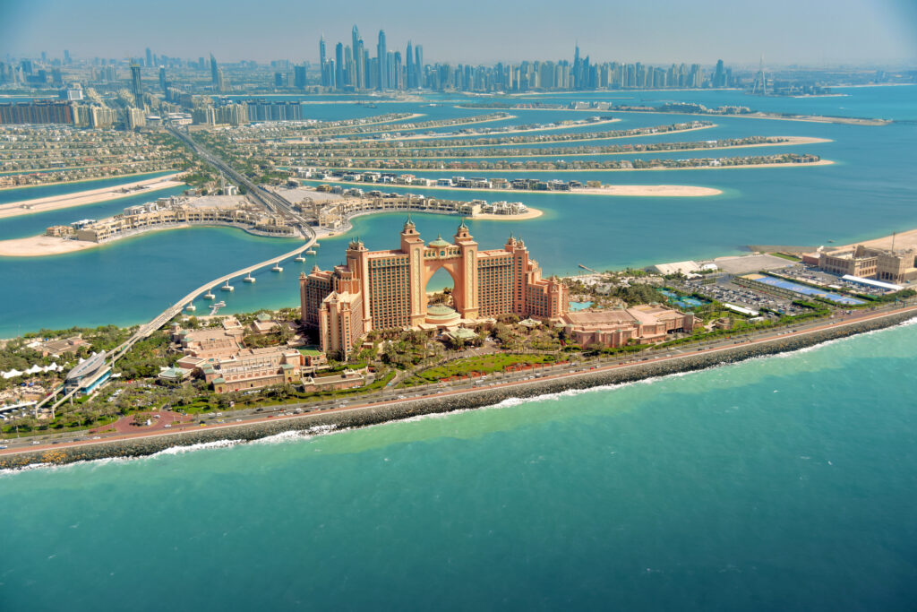 hotelurile-de-lux-din-dubai-au-gasit-o-solutie-la-lipsa-de-turisti:-in-weekend-uri-avem-peste-90%-grad-de-ocupare-–-hotnews.ro