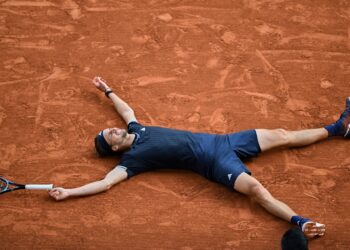 miracolul-italian-se-mai-lasa-asteptat-cel-putin-un-an-la-roland-garros-un-german-triumfa-dupa-aproape-90-de-ani-–-hotnews.ro