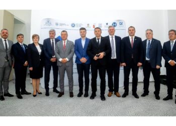universitatile-care-reunesc-peste-40%-dintre-studentii-romaniei:-ce-schimbari-considera-prioritare-pentru-educatie,-cercetare-si-dezvoltarea-universitatilor-–-hotnews.ro