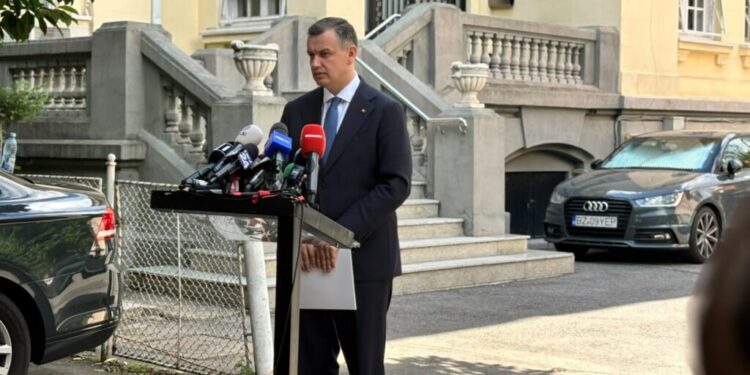 eugen-tomac,-dupa-discutiile-cu-liderii-usr:-am-incredere,-tara-are-nevoie-de-guvern