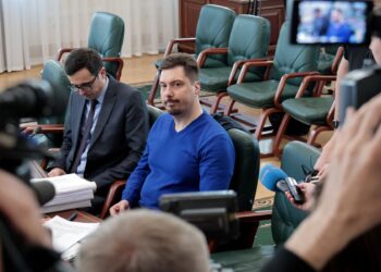 pedeapsa-cu-inchisoarea-pentru-fostul-sef-al-curtii-supreme-din-ucraina,-dupa-ce-a-fost-prins-in-flagrant-primind-mita-de-3000000-de-dolari-–-hotnews.ro
