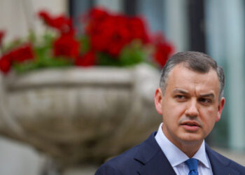 eurgen-tomac-explica-cele-3-cetatenii.-premierul-desemnat-nu-s-a-nascut-in-romania