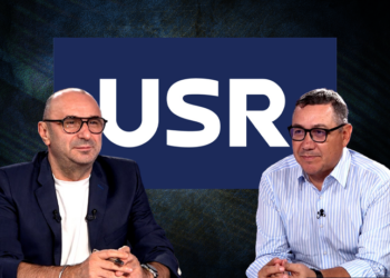 victor-ponta-acuza-politicienii-romani-ca-au-crescut-datoria-tarii:-in-10-ani,-datoria-externa-a-romaniei-a-crescut-cu-200-de-miliarde-de-euro.-peste-120-de-miliarde-au-fost-date-in-afara-tarii-ca-sa-sustina-politicieni-si-partide”