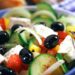 un-roman-stabilit-in-grecia-a-facut-inventarul-preturilor-la-restaurantele-din-thassos:-gust-de-rata-la-banca