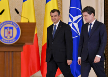 eugen-tomac-respinge-ideea-unui-guvernul-meu-2.0:-nicusor-dan-nu-si-ar-fi-dorit-sa-se-implice-daca-partidele-gaseau-o-majoritate