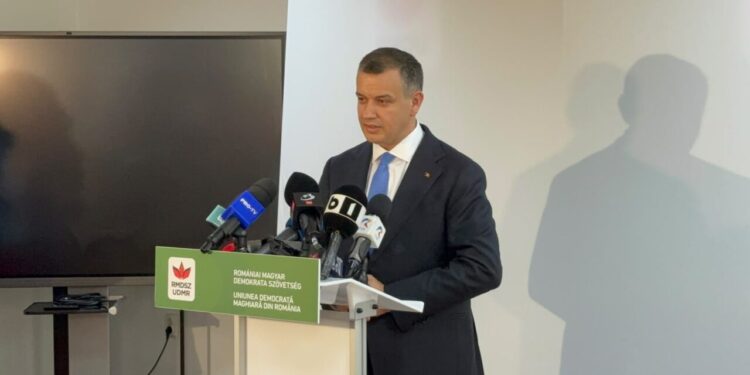 mesajul-lui-tomac-pentru-liderii-partidelor-cu-care-negociaza-sustinerea-guvernului:-„sa-nu-fim-mai-catolici-decat-papa”