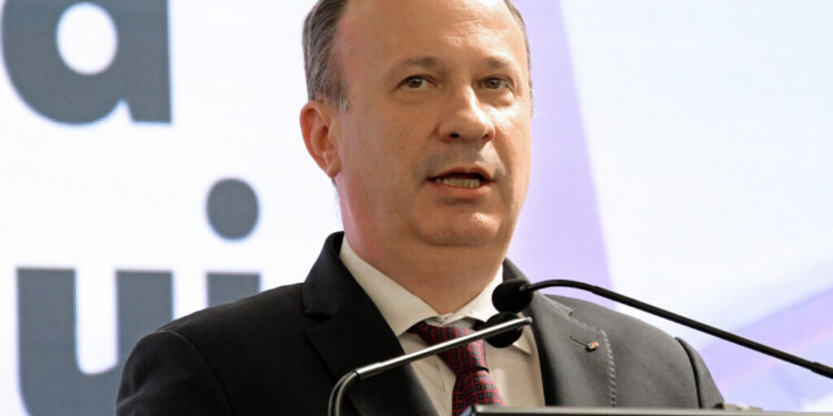 sugative-politice-/-caciu-da-de-pamant-cu-liderii-usr-pnl:-sa-i-vedem-daca-au-curajul-sa-se-decupleze-de-la-banul-public
