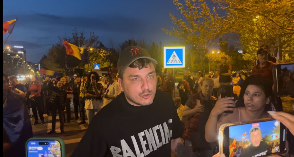 makaveli,-retinut-pentru-24-de-ore,-intr-un-dosar-de-evaziune-fiscala-influencerului-i-s-a-facut-rau-in-timpul-audierilor-si-a-ajuns-la-spital-–-hotnews.ro