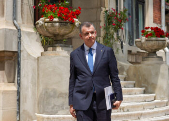 tomac-vrea-sa-creasca-indemnizatia-pentru-mame:-e-la-acelasi-nivel-de-un-deceniu