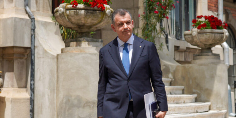 tomac-vrea-sa-creasca-indemnizatia-pentru-mame:-e-la-acelasi-nivel-de-un-deceniu