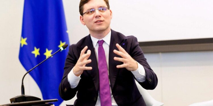 negrescu-critica-autoritatile-de-la-bucuresti-inaintea-rezolutiei-pe-privind-dronele:-par-sa-fi-uitat-ce-s-a-intamplat.-aceste-incidente-pot-genera-victime