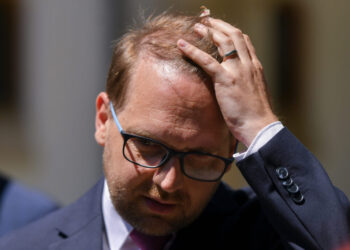 ziua-cea-mai-grea-pentru-dominic-fritz.-de-ce-verdictul-curtii-supreme-de-justitie-ii-poate-arunca-in-aer-cariera-politica