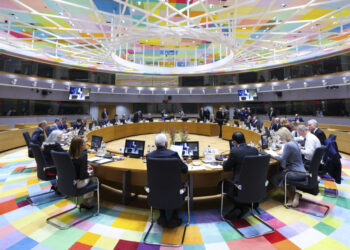 extinderea-ue-si-pregatirea-pentru-aparare-pe-agenda-ce-de-joi-si-vineri.-prabusirea-unei-drone-cu-explozibil-in-romania,-pe-agenda