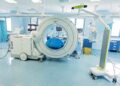 5-ani-de-chirurgie-robotica-la-spitalul-monza:-peste-1700-de-operatii-complexe-la-coloana-si-medici-din-12-tari-europene-scoliti-in-romania-–-hotnews.ro