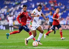 cum-a-ajuns-ronny-labonne-la-fcsb:-recunosc-ca-am-luat-modelul-craiova.-m-a-intrebat-asta-si-m-a-cucerit!