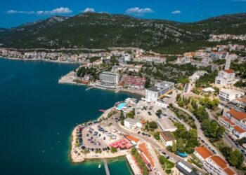 cazare-incepand-de-la-35-de-euro,-cafea-la-1-euro-si-kebab-la-5-euro,-intr-o-destinatie-de-vacanta-din-europa