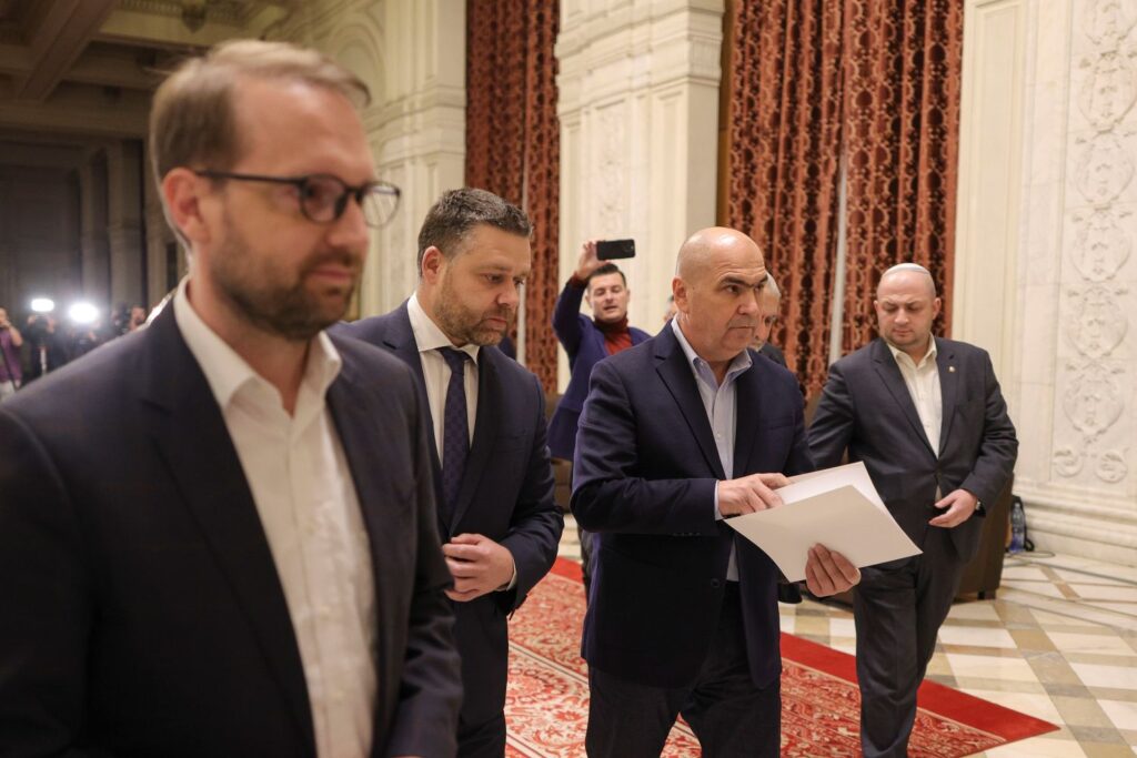 un-fost-ministru-al-justitiei-denunta-joia-mizerabila-si-un-blitzkrieg-–-hotnews.ro