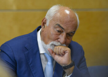 varujan-vosganian:-membrii-pnl-proveniti-din-alde-nu-vor-participa-la-congresul-extraordinar-al-pnl.-bolojan-a-procedat-ca-lenin