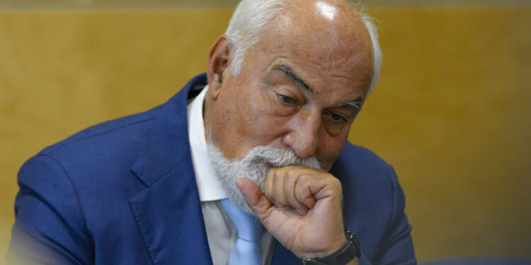 varujan-vosganian:-membrii-pnl-proveniti-din-alde-nu-vor-participa-la-congresul-extraordinar-al-pnl.-bolojan-a-procedat-ca-lenin