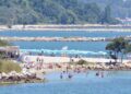 plaja-din-ofitserski-din-varna,-preferata-de-romani,-inchisa-de-urgenta-dupa-o-descoperire-periculoasa