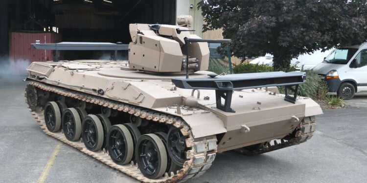 cum-este-transformat-un-model-de-tanc-francez-scos-din-uz-de-aproape-30-de-ani-intr-un-robot-autonom-–-hotnews.ro