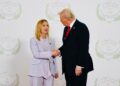 trump-insista-ca-meloni-s-a-rugat-de-el-pentru-o-poza-la-summitul-g7-popularitatea-ei-in-italia-este-la-pamant-–-hotnews.ro