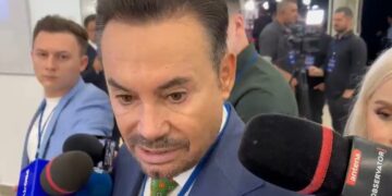 gheorghe-falca-anunta-ruperea-pnl,-cu-putin-timp-inainte-de-inceperea-congresului-extraordinar:-plecarea-unor-colegi-este-iminenta