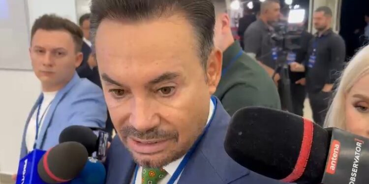 gheorghe-falca-anunta-ruperea-pnl,-cu-putin-timp-inainte-de-inceperea-congresului-extraordinar:-plecarea-unor-colegi-este-iminenta