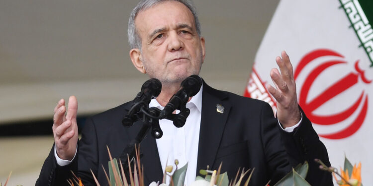 iranul,-dispus-sa-faca-o-concesie-majora-statelor-unite-anuntul-presedintelui-pezeshkian-–-hotnews.ro