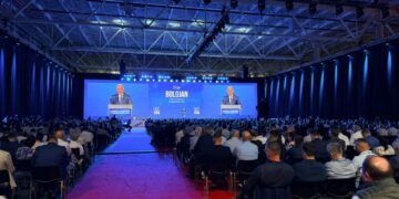 ilie-bolojan,-mesaj-pentru-pucisti:-cine-tradeaza-partidul,-cine-comploteaza-pe-sub-masa-nu-mai-poate-ramane-cu-noi,-nu-mai-e-loc-/-azi-nu-dam-pe-nimeni-afara,-dar-e-nevoie-de-demisie-de-onoare