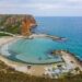plaja-salbatica-aflata-la-doar-1-ora-de-constanta,-cu-nisip-fin-si-ape-turcoaz-ca-in-grecia:-este-un-colt-de-rai