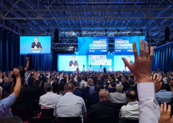 pnl,-reactie-dupa-ce-vestea-a-depus-lista-ministrilor-si-programul-de-guvernare:-precizam-in-mod-clar-si-fara-echivoc-faptul-ca-pnl-nu-e-parte-a-acestui-guvern-–-hotnews.ro