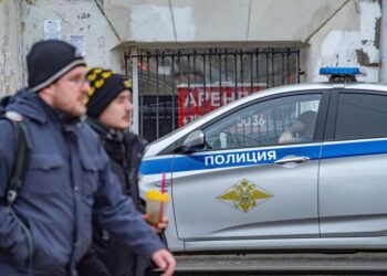razii-de-amploare-in-rusia,-unde-barbatii-sunt-dusi-cu-forta-la-sediile-birourilor-de-informare-recrutare-–-hotnews.ro