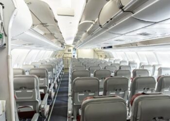 un-pilot-cu-experienta-demoleaza-mitul-locului-cel-mai-sigur-din-avion:-nu-este-o-regula-stiintifica