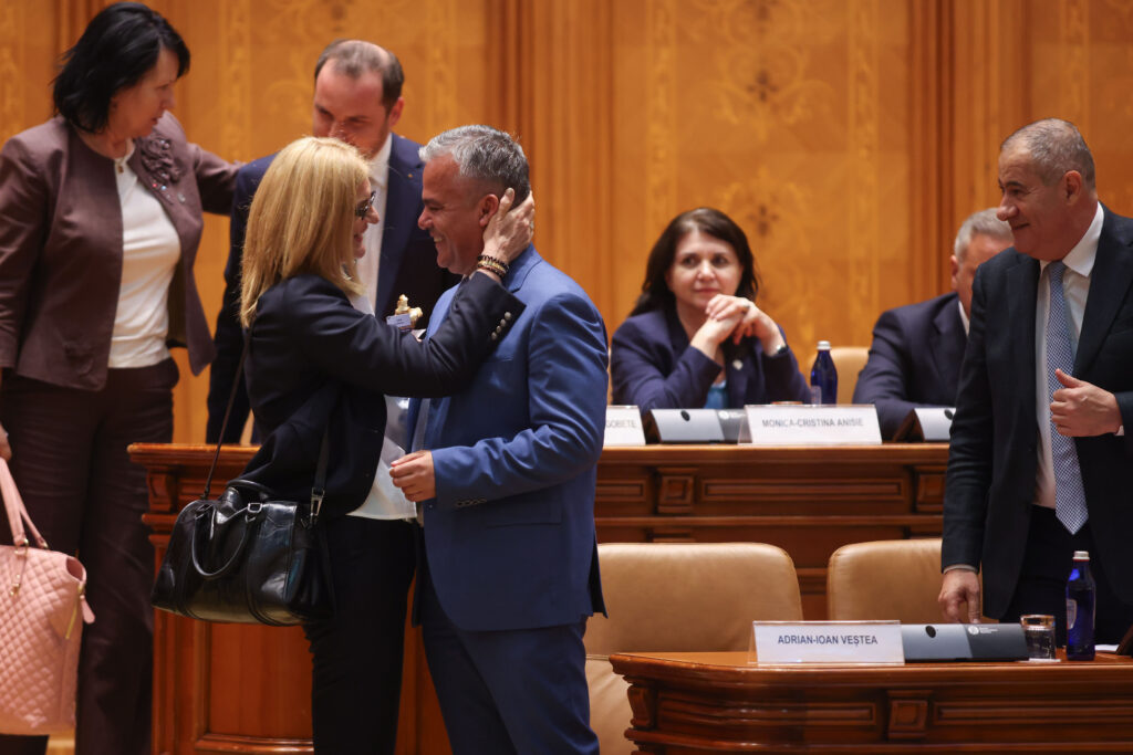 numarul-de-voturi-pe-care-a-reusit-sa-il-stranga-adrian-vestea-in-parlament-liderul-liberal-care-a-facut-anuntul-oficial-–-hotnews.ro