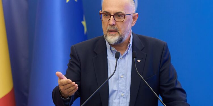kelemen-hunor-spune-ca-i-a-propus-lui-nicusor-dan-trei-variante-pentru-viitorul-guvern-–-hotnews.ro