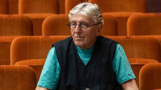 decizie-istorica-la-tnb:-regizorul-andrei-serban-revine-simbolic-la-prima-scena-a-tarii-dupa-aniversarea-a-83-de-ani