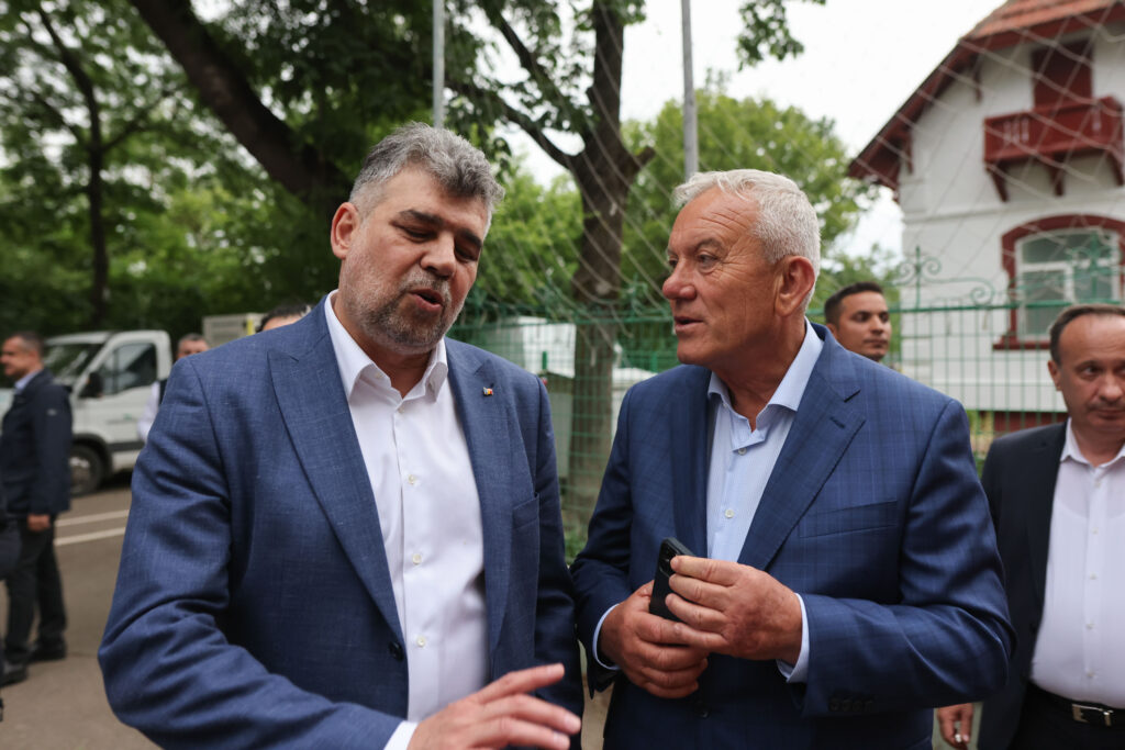 bolojenistul-din-psd:-ne-au-chemat-la-vila-lac-si-ni-s-a-spus:-trebuie-sa-aduceti-voturi-pentru-simion-/-sociologul-indicat-ca-a-venit-cu-ideea:-rusine-sa-i-fie!-–-hotnews.ro
