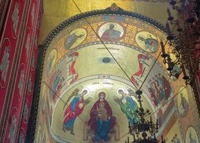 adio,-palat!-gigi-becali-va-oferi-declaratii-doar-din-biserica-ridicata-in-pipera:-imagini-spectaculoase-din-interior