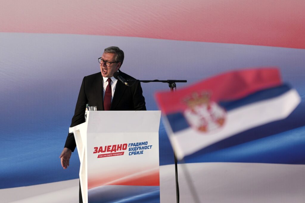 vizat-in-continuare-de-proteste,-presedintele-serbiei-anunta-ca-va-demisiona-in-curand-mesajul-lui-vucic-pentru-sustinatorii-sai-–-hotnews.ro