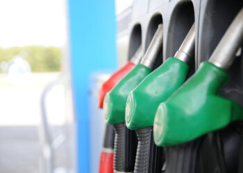 motorina-mai-scumpa-de-la-1-iulie-cat-va-costa-un-litru-–-hotnews.ro