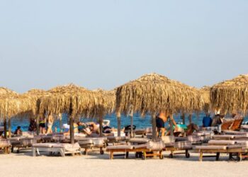 canicula-a-generat-un-numar-record-de-turisti-pe-litoralul-romanesc-peste-90.000-de-oameni-au-fost-la-mare