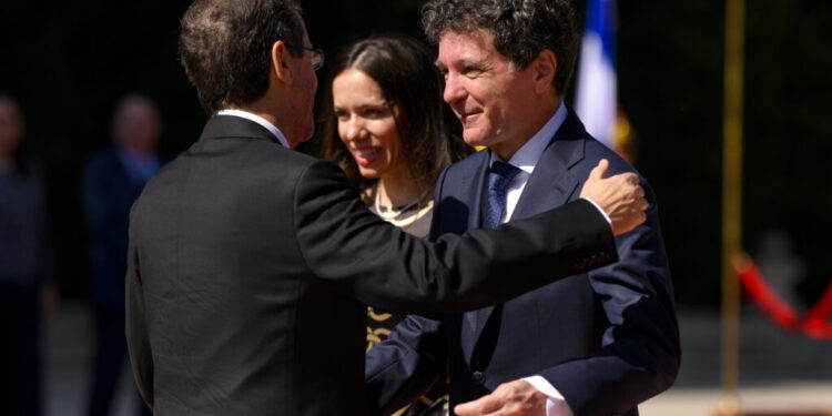 nicusor-dan,-mesaj-dupa-intalnirea-cu-presedintele-statului-israel:-este-o-relatie-puternica-la-nivel-politic,-la-nivel-economic,-la-nivel-uman”