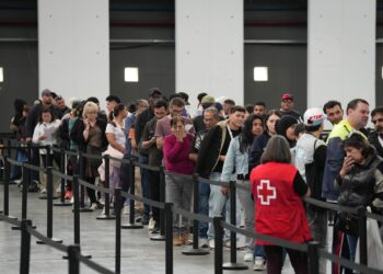 peste-un-milion-de-migranti-fara-documente-din-spania-au-aplicat-pentru-regularizarea-promisa-de-guvern-ce-urmeaza-–-hotnews.ro