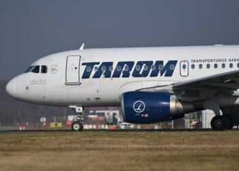 tarom-in-2026:-ce-rute-mai-opereaza,-preturi-si-cum-se-compara-cu-alte-companiile-aeriene-low-cost