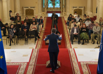 cum-poate-fi-suspendat-si-demis-un-presedinte-al-romaniei.-modificare-esentiala-fata-de-situatiile-lui-traian-basescu