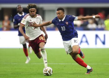cupa-mondiala-2026:-franta-–-spania-stim-prima-finalista,-dupa-un-2-0-sec-antrenorul-care-spune-ca-jucatorii-sai-sunt-devastati-si-arunca-o-umbra-asupra-arbitrajului-–-hotnews.ro