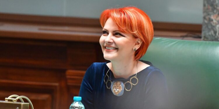 olguta-vasilescu:-am-ramas-cu-bolojan-pe-cap-|-aur-a-ratat-sansa-de-a-fi-la-guvernare