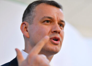 eugen-tomac,-despre-legea-salarizarii:-riscam-sa-pierdem-cei-peste-770-de-milioane-de-euro