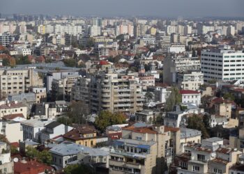 sute-de-cazari-pe-airbnb-si-booking,-inchiriate-ilegal-turistilor-in-cladiri-cu-risc-seismic-maxim-dezvaluiri-the-guardian-–-hotnews.ro